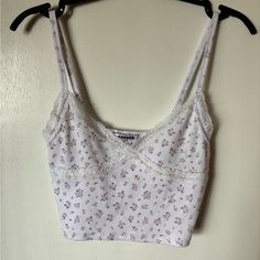 Bought A Year Ago From Some Store At The Mall | Never Worn, Didn’t Fit | Super Cute For Summer :) Cute White Tank Top With Floral Print, White Floral Print Cropped Crop Top, White Floral Print Crop Top, White Floral Print Cotton Crop Top, Cute White Crop Top Tank Top, Cute White Crop Tank Top, Fun Clothes, At The Mall, Cute Preppy Outfits