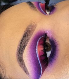 Drag Makeup, Make Up Inspo, Cut Crease, Eye Makeup Art, Colorful Makeup, Eyeshadow Looks, Makeup Art, Eye Makeup