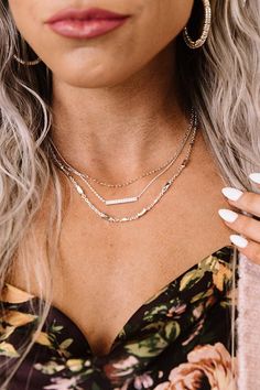 Addison Triple Strand Necklace in Silver Silver Necklaces Layered, Exquisite Diamond Necklace, Necklaces Layered, Elegant Choker, Pearl Choker Necklace, Gold Choker Necklace, Gold Choker, Pearl Choker, Kendra Scott Jewelry