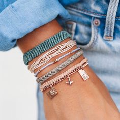 Pura Vida Bracelets, Summer Bracelets, Seed Bead Bracelets, Cute Bracelets, Summer Jewelry, Bracelet Patterns, Friendship Bracelet, Cute Jewelry, Diy Bracelets