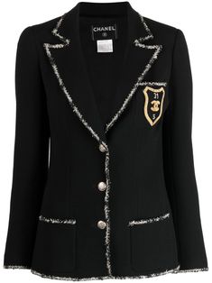 Shop CHANEL Pre-Owned 2005 emblem-appliqué single-breasted jacket Chanel Blazer, Coco Chanel Fashion, Tweed Set, Chanel Suit, Chanel Tweed, Chanel Jacket, Chanel Inspired, Shopping Chanel, Chanel Fashion