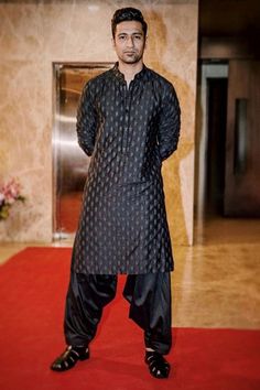 Just a simple love story between a couple arranged for marriage. It's… #romance #Romance #amreading #books #wattpad Groom And Groomsmen Outfits, Vicky Kaushal, Gents Kurta Design, Gents Kurta, Groomsmen Outfits, Kurta Patterns, Kurta Men, Mens Kurta Designs