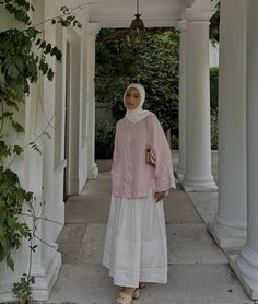 Modest Outfits Muslim, White Skirt Outfits, Estilo Hijab, Stile Hijab, Modesty Outfits, Cute Modest Outfits