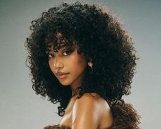 Curly Hairstyles Brown Hair, Big Brown Curly Hair, Tyla Hair Curly, Black Person Hair, Afro Latina Hairstyles, Tyla Curly, Exotic Beauty Aesthetic, Upper Middle Class Aesthetic, Afro Latina Face Claim