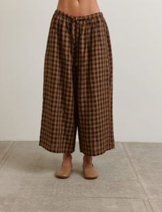 amente Cropped Linen Pants - Plaid Cropped Linen Pants, Linen Fashion, French Linen, Plaid Pants, Effortless Elegance, Matching Top, Pants Women, Linen Pants, S Models