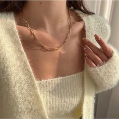 Length: 16.5” With 2” Extender Material: 14k Gold Plated Hypoallergenic No Lead Or Nickle No Fading Paperclip Chain Necklace, Floral Necklace, Faux Pearl Necklace, Gold Tone Necklace, Adjustable Necklace, Cord Necklace, Rhinestone Necklace, Vintage Rhinestone, Leather Necklace