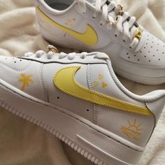 🔥 Brand New 👟 Authentic Sneakers 💫 Every pair is hand painted to order. ✨ Best quality waterproof and scratch-proof paints used. 🎁 Treat the shoes as art as they are delicate and special. 💌 We accept custom orders. Kindly drop a message for the same. Custom Af1, Shoe Stretcher, Custom Air Force 1, Hand Painted Shoes, 12th Man, Custom Sneakers, Painted Shoes, Nike Cortez Sneaker, Sneaker Collection