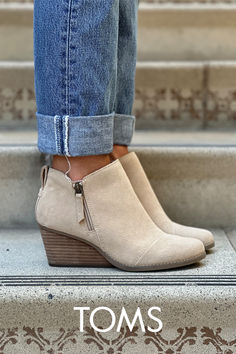 Our Goldie wedge ankle bootie is one you’ll love to wear on repeat. Designed with a just-right heel height, sleek silhouette, and stylish details like the leather-wrapped wedge and luxe suede upper. They’ll go with almost anything in your closet. Suede Wedges, Ankle Bootie, On Repeat, Ankle Booties, Wedge Boot, Bootie, Oatmeal, Heel Height, Wedges