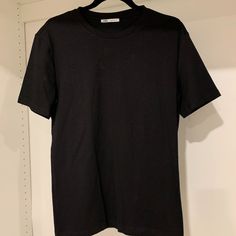 Slender Fit, Very Nice Material, Too Tight For Son Basic Black Cotton Tops, Simple Black Everyday Top, Black Relaxed Fit Simple Top, Zara Black Tops For Streetwear, Black Zara Tops For Streetwear, Zara Classic Black Tops, Black Stretch T-shirt For Everyday, Basic Zara T-shirt For Everyday, Zara Basic Black Tops