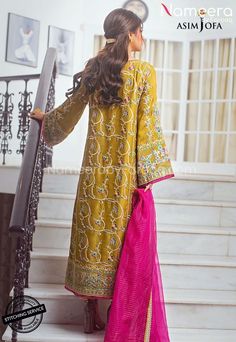 Designer Pakistani Party Wear with Embroidery Online is classical attire from latest designer party wear. Pakistani Party Wear with Fast Shipping in USA Green Dress With Resham Embroidery, Green Jamawar Dress With Intricate Embroidery, Festive Yellow Resham Embroidered Dress, Festive Yellow Dress With Resham Embroidery, Festive Yellow Embroidered Dress With Resham Embroidery, Party Wear Dress With Intricate Embroidery, Festive Party Wear Embroidered Dress With Dabka Work, Traditional Drape Embroidered Dress For Wedding With Dabka, Traditional Drape Embroidered Wedding Dress With Dabka