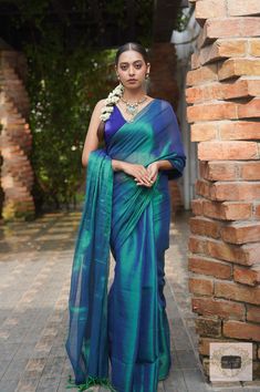 Morni Blue Tissue Saree – kreationbykj Tissue Cotton Sarees, Plain Tissue Sarees, Blue Colour Combinations Dress, Saree Colour Combination Ideas, Peacock Blue Wedding Saree, Satin Kurti Designs Plain, Peacock Blue Blouse Designs, Peacock Colour Lehenga, Peacock Color Saree