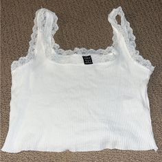 Small, White, Lace Crop Top, New Condition, Never Worn, From Shein Trendy White Tank Top With Lace Trim, School Dr, Dr Wardrobe, White Lace Crop Top, White Lace Top, Lace Crop Tops, Shein Tops, White Crop Top, White Tops