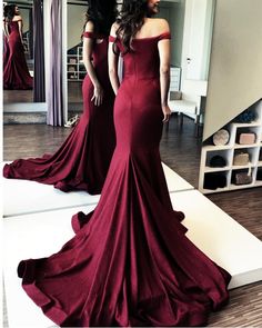 V-neck Mermaid Prom Dress With Sweep Train, Elegant V-neck Bridesmaid Mermaid Dress, V-neck Mermaid Dress With Sweep Train For Prom, V-neck Mermaid Dress With Fitted Bodice For Prom, V-neck Mermaid Dress For Banquet Prom Season, V-neck Mermaid Dress For Prom Season Banquet, Elegant V-neck Mermaid Dress For Prom Season, Formal V-neck Mermaid Dress With Sweep Train, Elegant Floor-length Mermaid Bridesmaid Dress