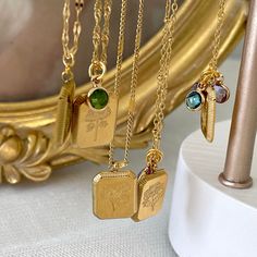 "B I R T H M O N T H ▵ F L O W E R ▵ N E C K L A C E Best birthstone customazible birthday gift for you and for your loved one's! To add a mini zodiac sign, please go to our listing below and add it into your cart with your necklace: https://www.etsy.com/listing/1197602219/mini-gold-zodiac-sign-add-on?click_key=c318ce2f229450b836e66b5440b092f344ef4d12%3A1197602219&click_sum=dd1a467a&ref=shop_home_active_2 ∎ Pendant Material: High-Quality 18K Gold Plated Stainless Steel ∎ Chain Materials: Gold Fi Elegant Gift Wrapping, Conch Pearl, Necklace Birthstone, Square Necklace, Birth Month Flower, Hippie Necklace, Floral Pendant, Month Flowers, Waterproof Jewelry