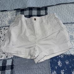 Old Navy Pinstripe Shorts. Never Worn. Size Small Striped Cotton Bottoms For Day Out, Striped Cotton Shorts For Spring, Trendy Pinstripe Bottoms For Summer, Striped Summer Bottoms For Day Out, White Bottoms With Vertical Stripes And Short Length, White Short Length Bottoms With Vertical Stripes, Trendy Pinstripe Summer Bottoms, High Waist Striped Shorts For Spring, White Vertical Striped Bottoms For Summer