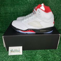 Size 9 Men 100% Authentic With Receipt Deadstock Offer Me Ig Kickzzona Classic White Basketball Shoes With Red Sole, Jordan 5 Fire Red, Nba Championship, Jordan White, Jordan 23, Air Jordan 5, Shoes Air, Jordan 5, Jordans For Men