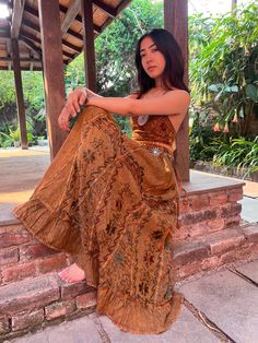 Brown Boho Outfit, Boho Maxi Skirt Outfit, Brown Dress Aesthetic, Aesthetic Maxi Skirt, Boho Skirt Outfit, Boho Moodboard, Vibe Brown, Earthy Outfits Aesthetic, Boho Hippie Outfits