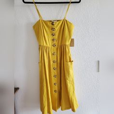 Forever21 Linen Blend Sun Dress Button Front Mustard Knee-Length Summer Dress S Mustard Yellow Midi Dress, Summer Dresses Knee Length, Yellow Sundress, Blue Floral Midi Dress, Magenta Dress, Orange Midi Dress, Embroidered Dress Boho, Printed Casual Dresses, Boho Midi Dress