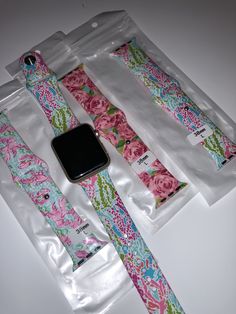 for size 38mm Cute Apple Watch, Coral Reef Print, Apple Watch Silicone Band, Cute Apple Watch Bands, Apple Watch Bands Fashion, Lobster Print, Apple Watch Fashion, Pretty Watches, Band Geek