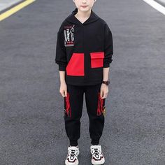 2-piece Letter Pattern Suit for Boy - PrettyKid Black Long Sleeve Sets For Fall, Black Long Sleeve Winter Sets, Black Streetwear Sets With Pockets, Black Hooded Cotton Set, Black Cotton Sets For Fall, Black Letter Print Sets For Fall, Casual Black Hooded Set, Black Letter Print Sets For Spring, Black Hooded Sets For Fall