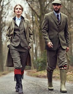 Dandy Look, Men In Suits, Mens Fashion Country, Wild Outfits, Polo Outfit