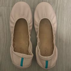 Tieks Pink Flats. Barley Worn. Size 8. Euc. Color Is Ballerina Pink. Tieks Shoes, Ballerina Pink, Pink Flats, Pink Ballerina, Flat Color, Barley, Flat Shoes Women, Loafer Flats, Loafers