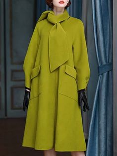 Long Outerwear, Cool Coats, Formal Occasion Dress, Elegant Coats, Elegant Maxi Dress, Suede Coat, Vintage Coat, Exclusive Fashion, Fashion Girl