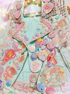 Kawaii Upcycled Clothes, Pastel Punk Aesthetic, Pastel Punk Outfits, Battle Jackets, Pastel Punk, Patch Jacket, Battle Jacket, Rainbow Outfit, Pastel Outfit