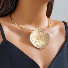 48790586065184 Gold Collar Necklace, Grunge Jewelry, Choker Collar Necklace, Bold Necklace, Statement Choker, Lotus Leaf, Estilo Punk, Geometric Pendant, Choker Collar