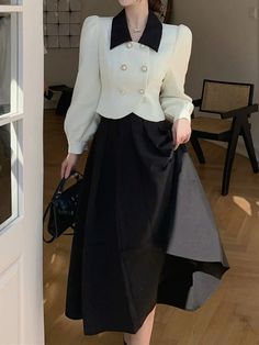 DRESS TO IMPRESS Spring Elegant Two Piece Set Women Casual Slim Korean Coat + Black Pleated Gothic Vintage Midi Skirt Office Lady Skirt Srts Korean Coat, Skirt Set Two Piece, Vintage Midi Skirt, Skirt Office, Vintage Boho Dress, Office Skirt, Gothic Vintage, Cardigan Sweater Dress, Woman Silhouette