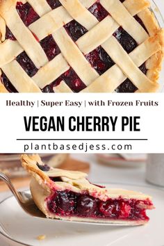 Close up on a vegan cherry pie. Vegan Cherry Pie, Pie For Christmas, Sweet Cherry Pie, Christmas Pie, Festive Appetizers, Vegan Drinks