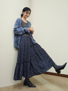 Winter Florals Fashion, Blue Flower Skirt Outfit, Colorful Feminine Outfits, Floral Skirt Outfit Ideas, Ankle Length Skirt Outfit, Winter Long Skirt Outfit, Blue Midi Skirt Outfit, Modest Feminine Outfits, Blue Maxi Skirt Outfit