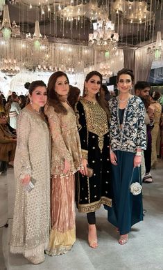 Pakistani Couture, Designer Dresses Casual, Boutique Dress Designs, Braided Hairstyles For Wedding, Traditional Attire, Embroidery Suits, Suit Designs, Party Wear Dresses, Girls Fashion Clothes