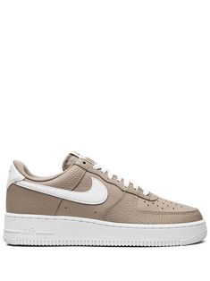 beige leather grained texture mesh panelling signature Swoosh logo detail round toe front lace-up fastening logo patch at the tongue contrasting heel counter branded insole rubber sole These styles are supplied by a premium sneaker marketplace. Stocking only the most sought-after footwear, they source and curate some of the most hard to find sneakers from around the world. Nike Air Force 1 Synthetic Lace-up With Rubber Sole, Nike Air Force 1 With Contrast Sole, Nike Sneakers With Textured Sole For Light Sports, Nike Basketball Shoes With Textured Sole For Streetwear, Nike High-top Sneakers With Textured Sole For Streetwear, Sporty Nike Air Force 1 With Contrast Sole, Classic Nike Air Force 1 High-top Leather, Classic High-top Leather Nike Air Force 1, Nike Low-top Basketball Shoes With Textured Sole