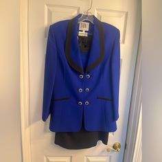 Sioni Paris New York Milano Vintage Blue Suit Jacket With Black Knee Length Skirt. Size 12. Worn Once, Excellent Condition. Black Knee Length Skirt, Blue Suit Jacket, New Paris, Black Knees, Blue Suit, Knee Length Skirt, Blazer Suit, Blue Black, Knee Length