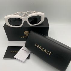 New Versace Mod 4425u 314/87 53-18-145 Model: Ve4425u 314/87 53-18-145 Condition: New Gender: Unisex Age Group: Adult Color: 314/87 Frame Color: White, Gold Frame Material: Acetate Lens Color: Grey Lens Socket: 53 Mm Bridge Width: 18 Mm Temple Length: 145 Mm Made In Italy Item Includes: - Authentic Sunglasses - Certificate Of Authenticity - Authentic Case, Box - Cleaning Cloth 100% Authentic Brand New. Designer White Polarized Sunglasses, Designer White Sunglasses With Polarized Lenses, Luxury White Sunglasses With Uv Protection, Formal White Polarized Sunglasses, Formal White Sunglasses With Gradient Lenses, Formal White Sunglasses With Uv Protection, Formal White Sunglasses With Mirrored Lenses, Designer White Sunglasses For Formal Occasions, Versace Accessories