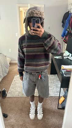 sweater, grey jorts, superstars, lumberjack hat fall fit Grey Jorts Outfit Men, Grey Beanie Outfit Men, Guys Sweater Outfits, Grey Sweater Outfit Men, Coogi Sweater Men Outfit, Camo Sweater Outfit, How To Style Sweaters, Grey Beanie Outfit, Lumberjack Hat