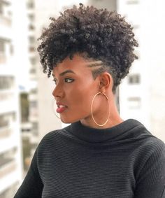 Natural Tapered Cut, Tapered Natural Hair Cut, Shaved Hair Cuts, Chic Short Hair, Tapered Hair, Natural Hair Short Cuts