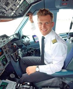 Female Pilots, Retirement Gifts For Men, Airline Pilot, Men's Uniforms, Welcome Aboard