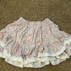 Tag Still On Great Condition Two Layered Ruffled Skirt Casual White Mini Skirt With Lace Trim, White Lace Trim Mini Skirt, Bohemian Short Mini Skirt For Spring, Casual Spring Skirt With Lace Trim, Bohemian Mini Skirt For Spring, Casual Cotton Mini Skirt With Lace Trim, Casual Mini Skirt With Lace Trim, Casual Tiered Mini Skirt With Lace Trim, Casual Skirt With Lace Trim For Vacation