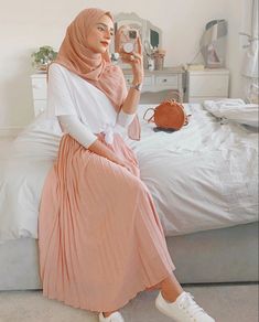 Skirts Style, Pleated Fashion, Hijabista Fashion, Fashion Modest