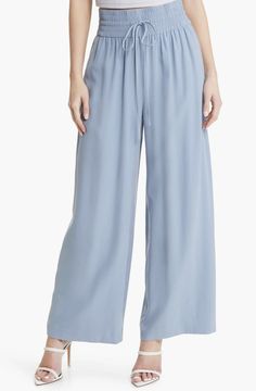 Upgrade your wardrobe with these drawstring wide leg pants which are now available at a discounted price of $32.83 - $49.00 (up to 33% off select items). Made for ultimate comfort, these pants come with an elastic waistband and a drawstring tie, perfect for a casual day out. These pants come in a beautiful Blue Chambray color that will definitely grab attention. Nordstrom affiliate. Stylin By Aylin, Fun Vacations, Outfits Of The Week, Weekly Outfits, Dress For Summer, Summer Fashion Outfits