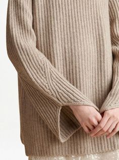 KHAITE The Nimbus Cashmere Sweater - Farfetch Knitwear Details, Tailored Fashion, Light Clay, White Elegance, Turtleneck Pullover, Ribbed Turtleneck, Knit Sleeve, Beautiful Knitting, Winter 2023