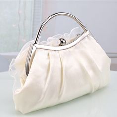 Party Cream Top Handle Bag, Cream Top Handle Party Bag, Cream Top Handle Party Bags, Cream Top Handle Bag For Party, Cream Party Shoulder Bag, Party Cream Bag With Detachable Handle, Cream Shoulder Bag For Party, Cream Party Bag With Detachable Handle, Elegant Wedding Tote Shoulder Bag