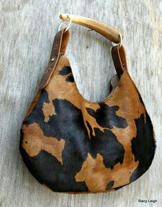 Leather Hobo Bags, Large Hobo Bag, Hobo Bags, Leather Projects, Leather Hobo Bag, Hobo Handbags, Cute Bags, Leather Hobo, Beautiful Bags