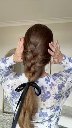 IG: bornwithstyle Hair Braid Ribbon, Braid Ribbon, French Braids, Ribbon Hairstyle, Hair Ribbon, Hair Braids, Spring Hairstyles, French Braid, Silk Ribbon