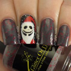 jamylyn_nails's photo on Instagram Diy Christmas Nails, Gothic Nail Art, Monsieur Jack, Sandy Claws, Nightmare Before Christmas Nails, Christmas Nails Diy, Spooky Nails, Sassy Nails, Gothic Nails