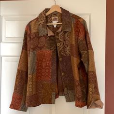 Beautiful Barnfly Button Down Top. Faux Suede Inside Cuffs, Collar And Behind Buttons. Designs Are Woven In Fabric, Not A Screen Print! Size L. Never Worn But Does Not Have Tags. Wizard Clothes, Modern Wizard, Thrifting Manifestation, Thrift Finds, Orange Brown, Brown Orange, New Wardrobe, 70s Fashion