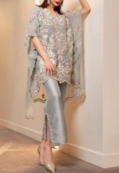 Fashion: #fashion, #style, #outfitinspiration, #beauty Bridal Suit, Asian Dresses, Machine Work, Indian Party, Indian Party Wear, Desi Clothes, Wedding Clothes, Pakistani Bridal Dresses