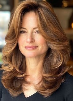 Cozy up with rich, warm chestnut layers that add depth and dimension to your hair! 🍂✨ This stunning shade blends perfectly with soft layers, creating a natural, earthy look that's both sophisticated and timeless. Perfect for fall vibes or year-round elegance! 🍫 Medium Layers Blowout, Brown Color Hair Shades, Layered Auburn Hair Medium, Chestnut Brown Layered Hair, Medium Length Auburn Hair With Layers, Curl Layered Hair, 90s Layered Hair Medium, Voluminous Layers Medium Hair, Rounded Long Layers